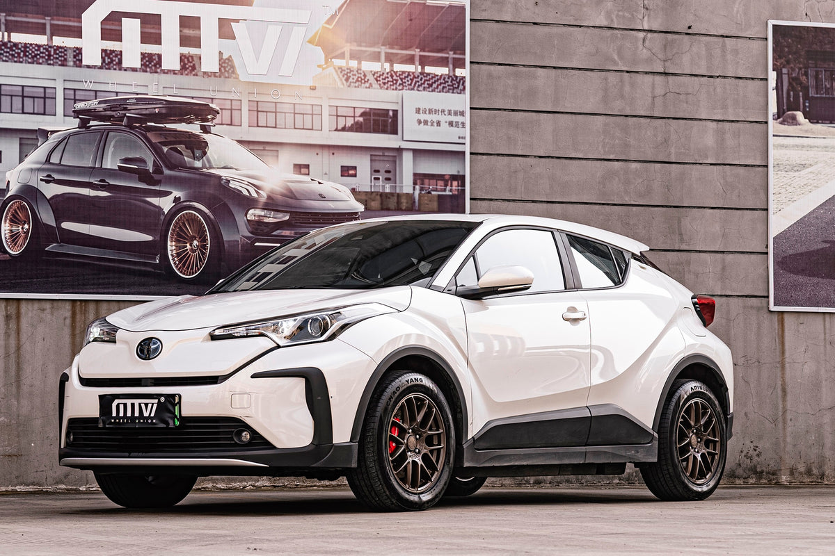 TOYOTA IZOA-005-MST CK70