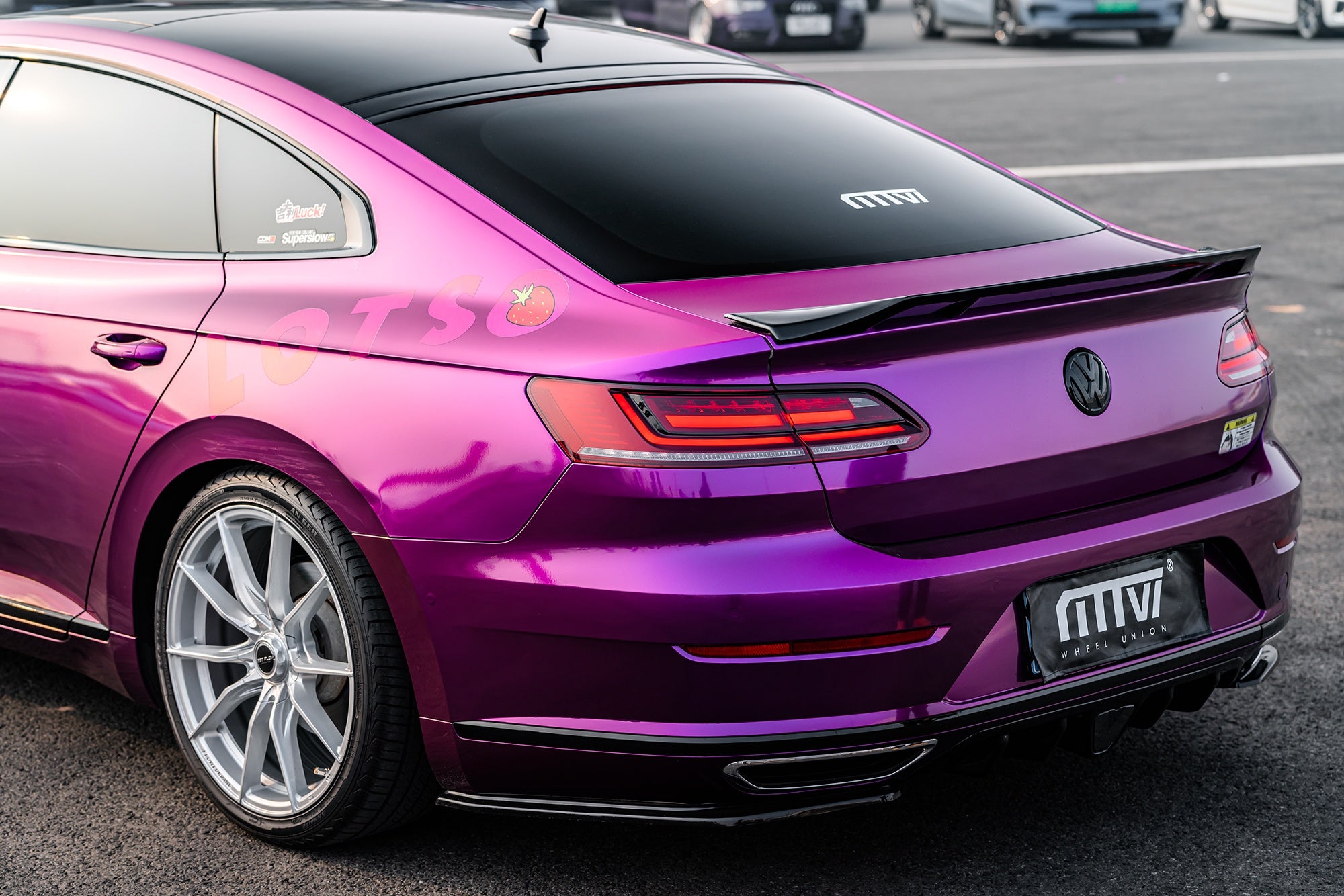 ‌VOLKSWAGEN CC-003-FF 011