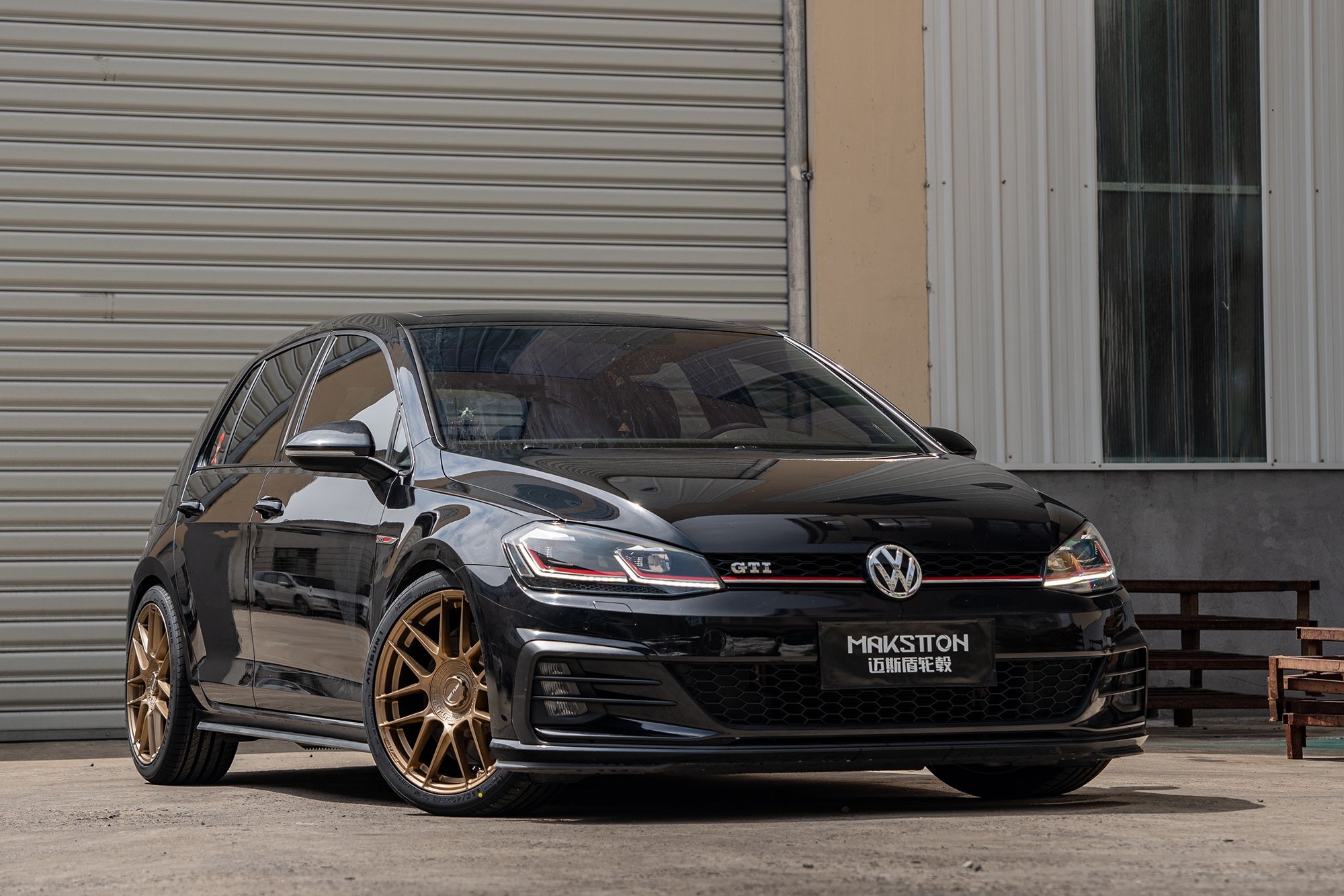 VOLKSWAGEN GOLF 7.5TH GEN-003-FF CK70CE