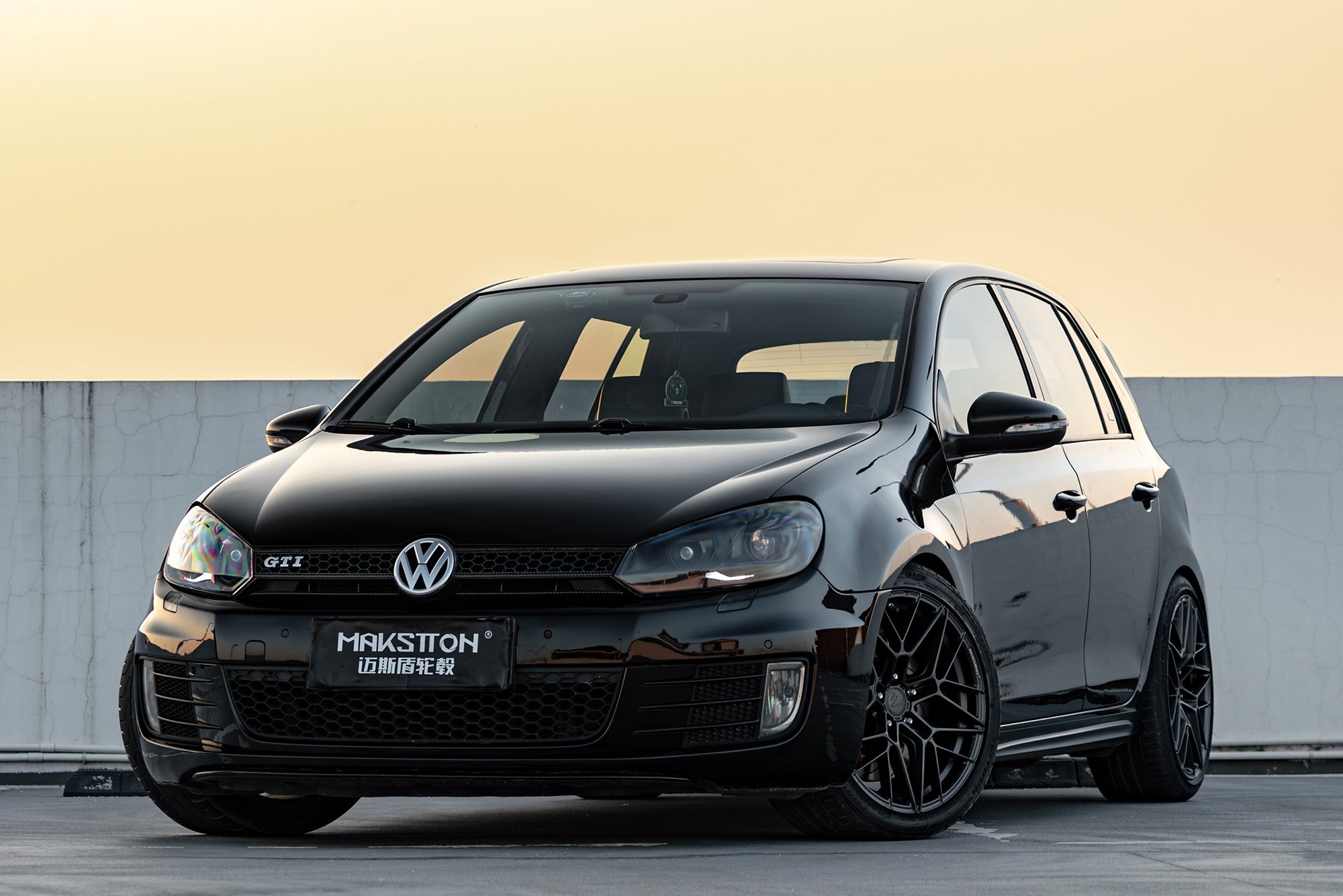 VOLKSWAGEN GOLF 6TH GEN-005-MST 718