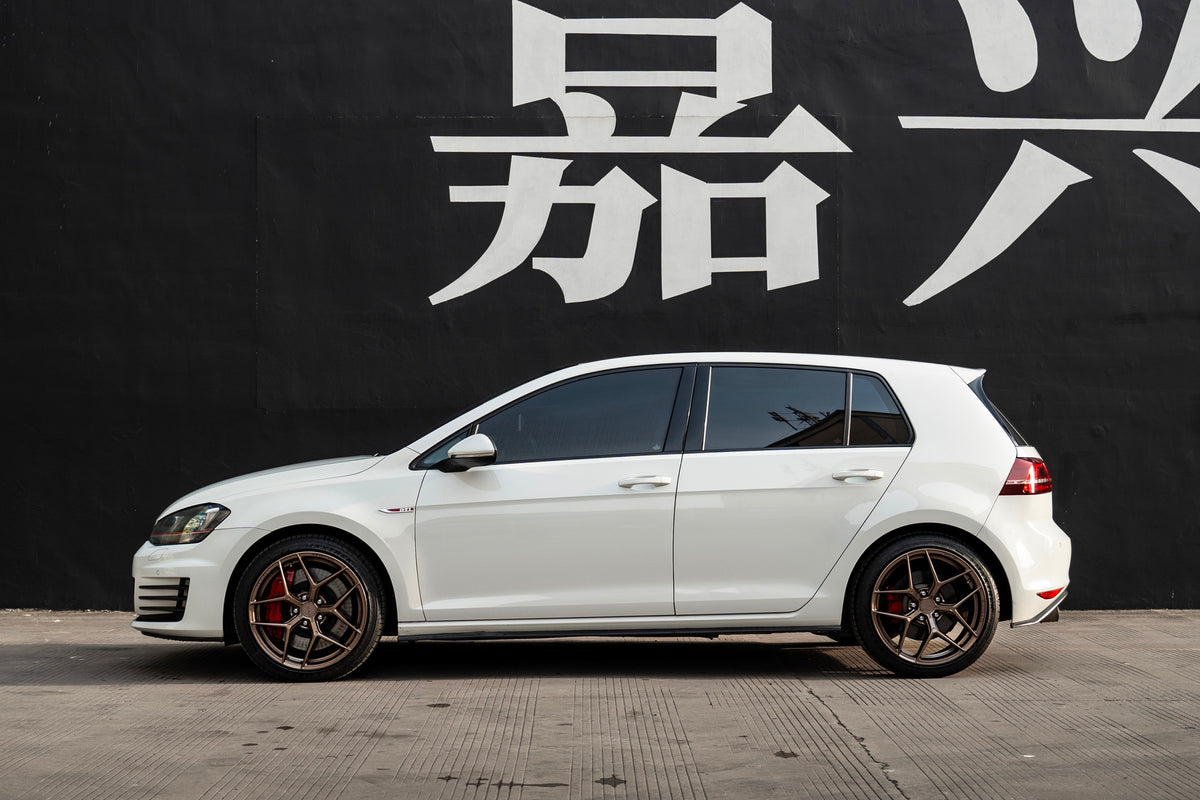 VOLKSWAGEN GOLF GTI 7TH GEN-001-FF FK07