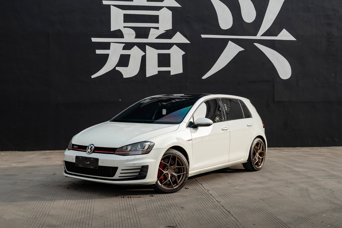 VOLKSWAGEN GOLF GTI 7TH GEN-002-FF FK07