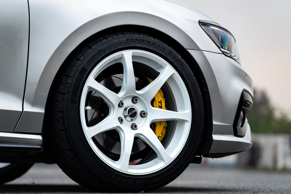 VOLKSWAGEN LAMANDO-005-FF MR7