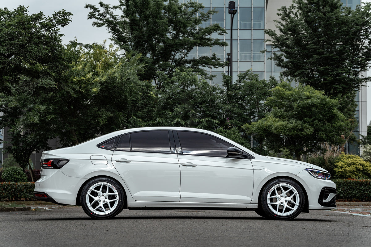 VOLKSWAGEN LAVIDA XR-001-FF FK07