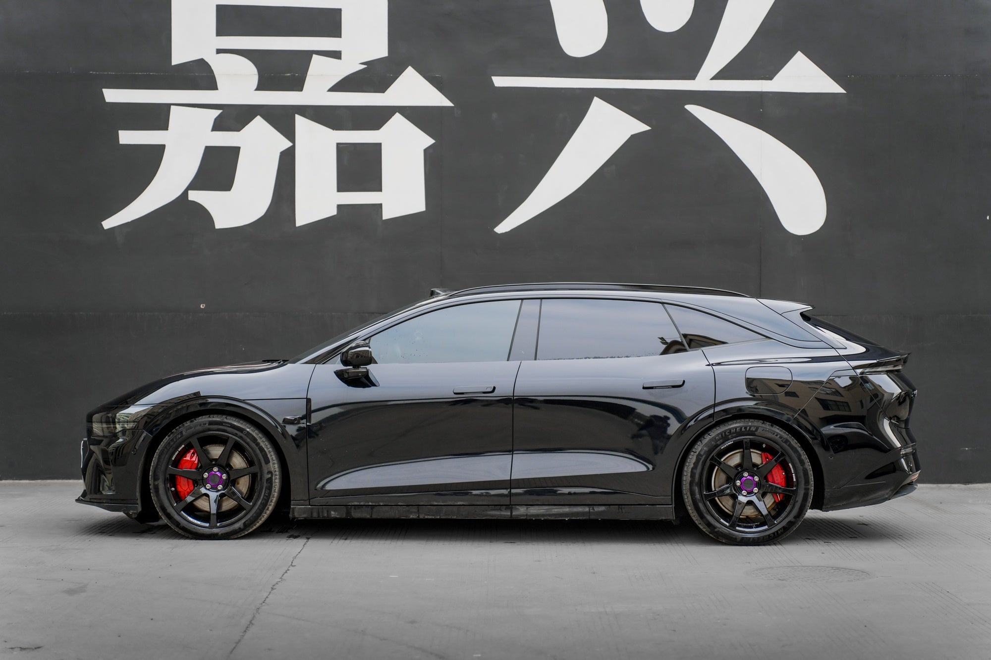 ZEEKR 007GT-001-FG MR7 MONO