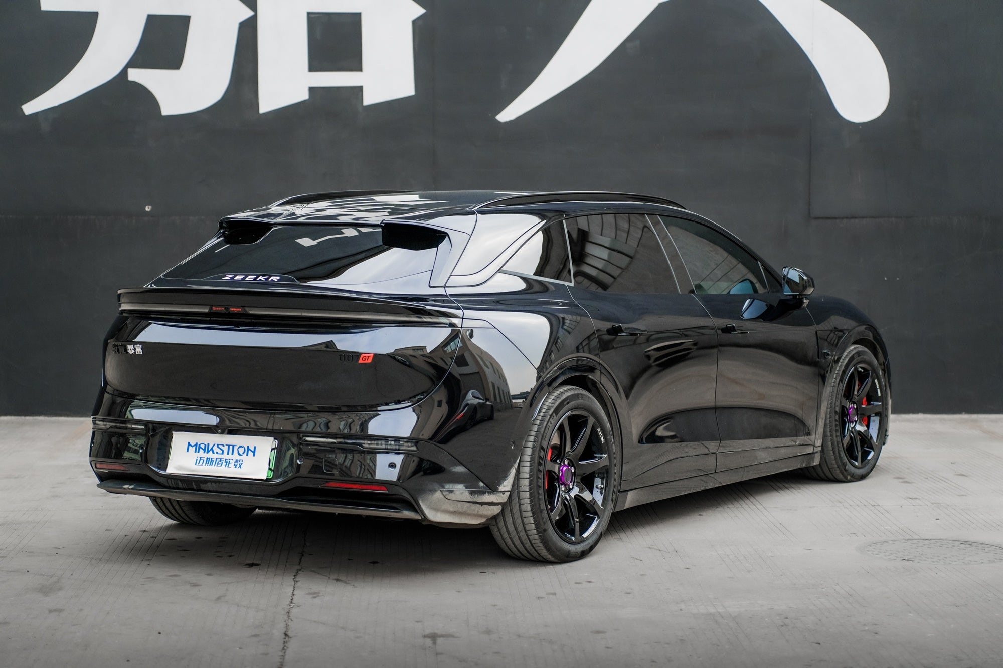 ZEEKR 007GT-003-FG MR7 MONO