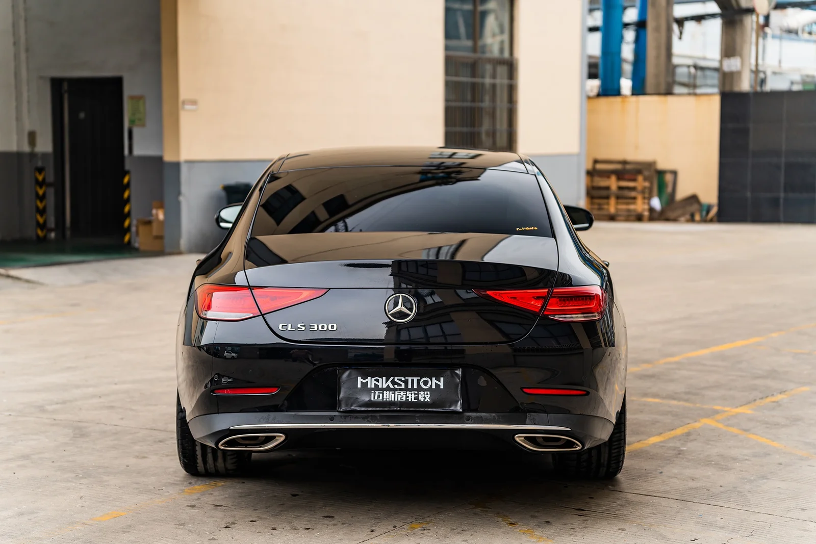 奔驰CLS300 · MST 715 轮毂装车实拍，第2张