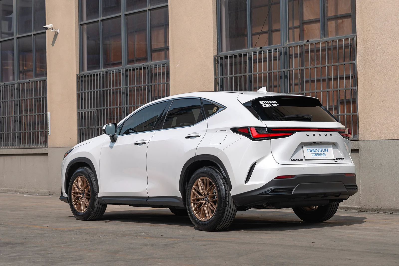 雷克萨斯NX350 · MST 715 轮毂装车实拍，第6张