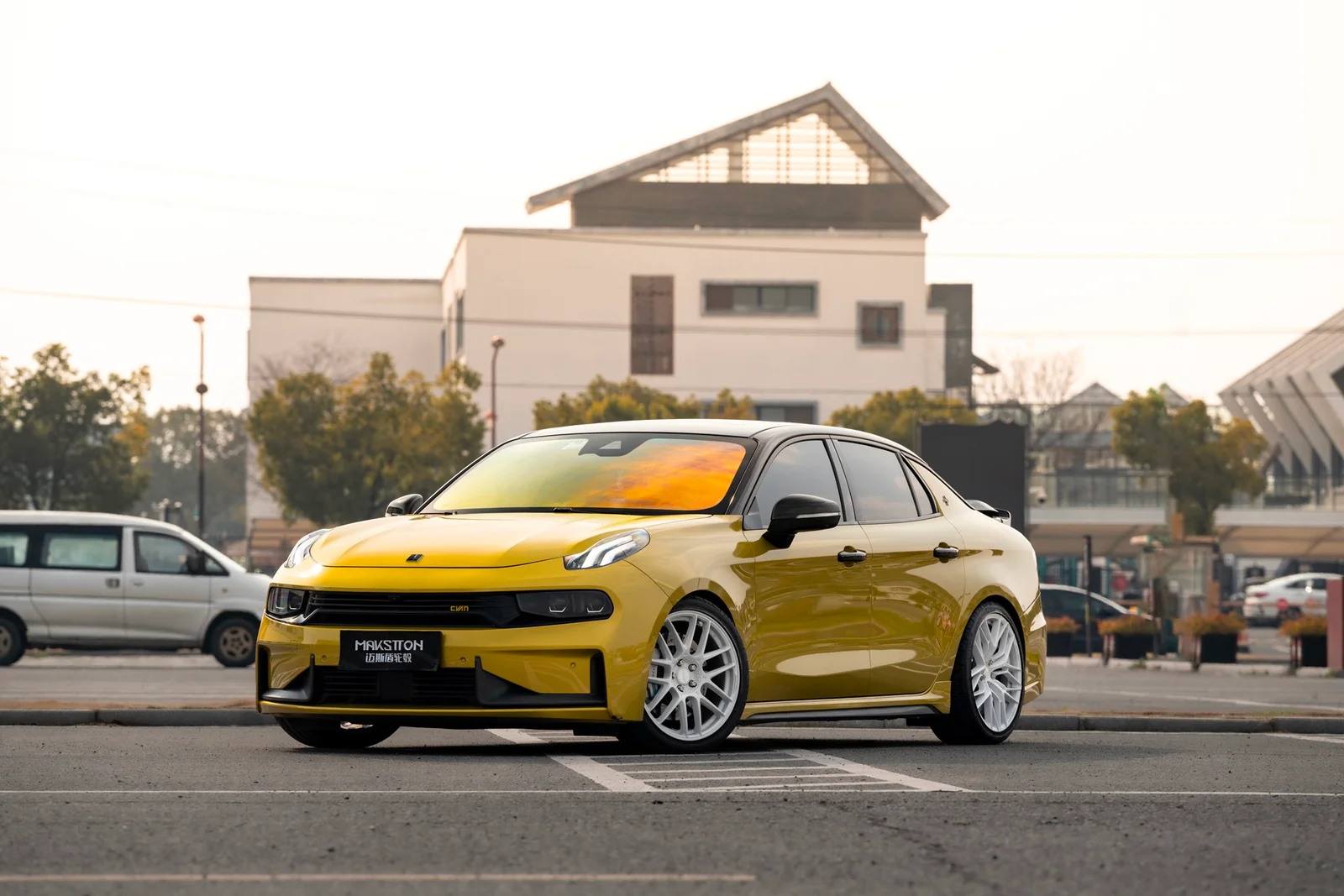 领克03+改装前MAKSTTON MST CK70 / 后MAKSTTON FF FK0819寸轮毂实拍图（第2张）