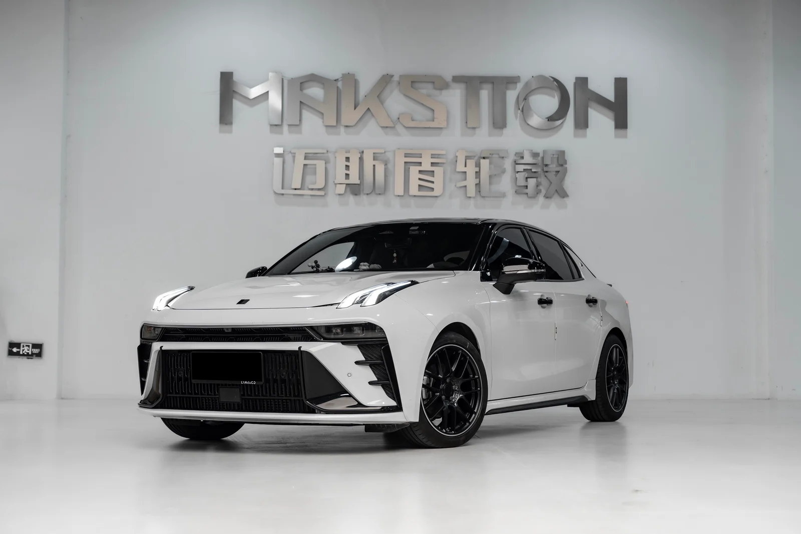 领克03 · MST CK70 轮毂装车实拍，第2张