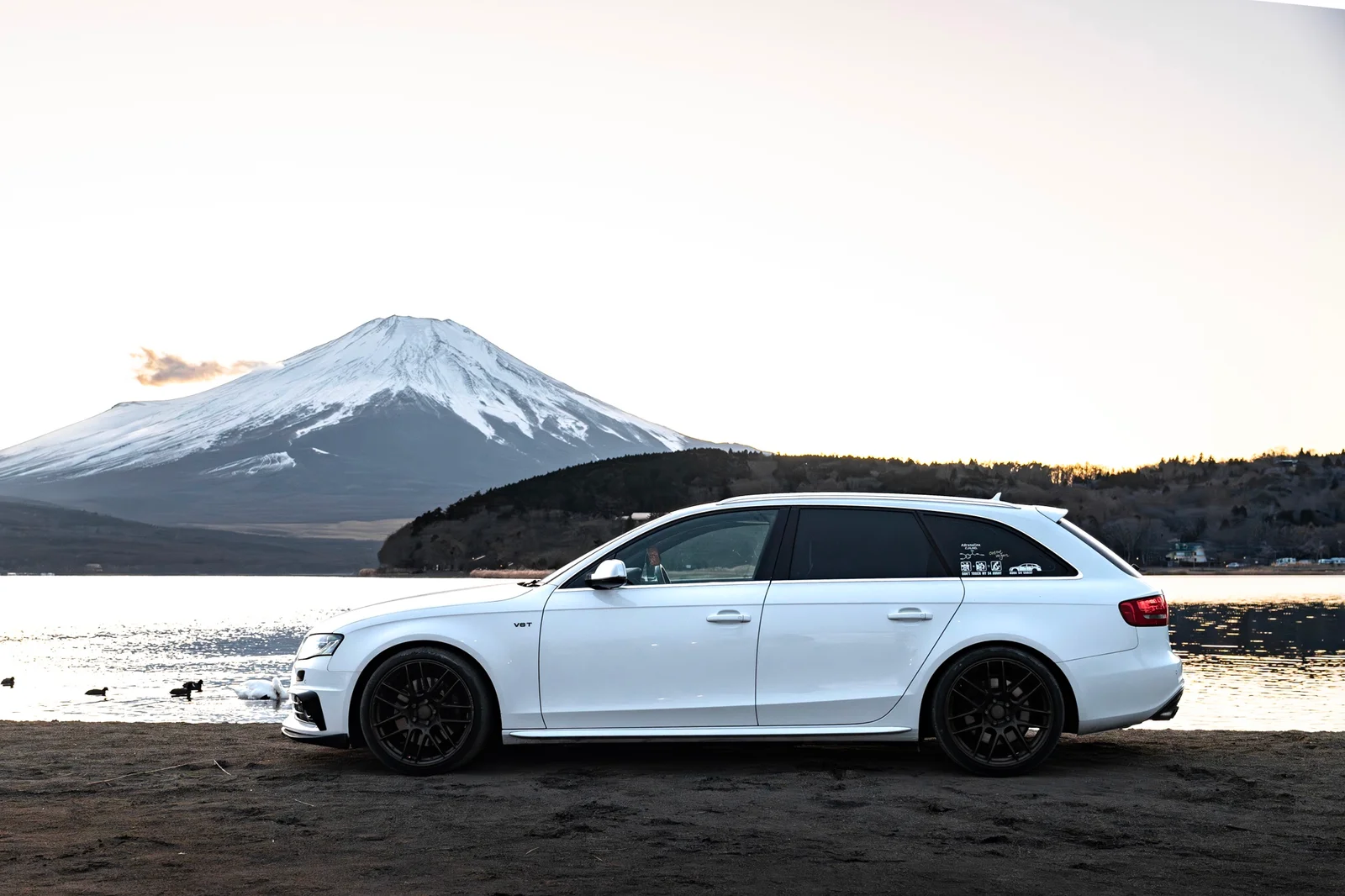 奥迪S4 Avant · MST CK70 轮毂装车实拍，第1张