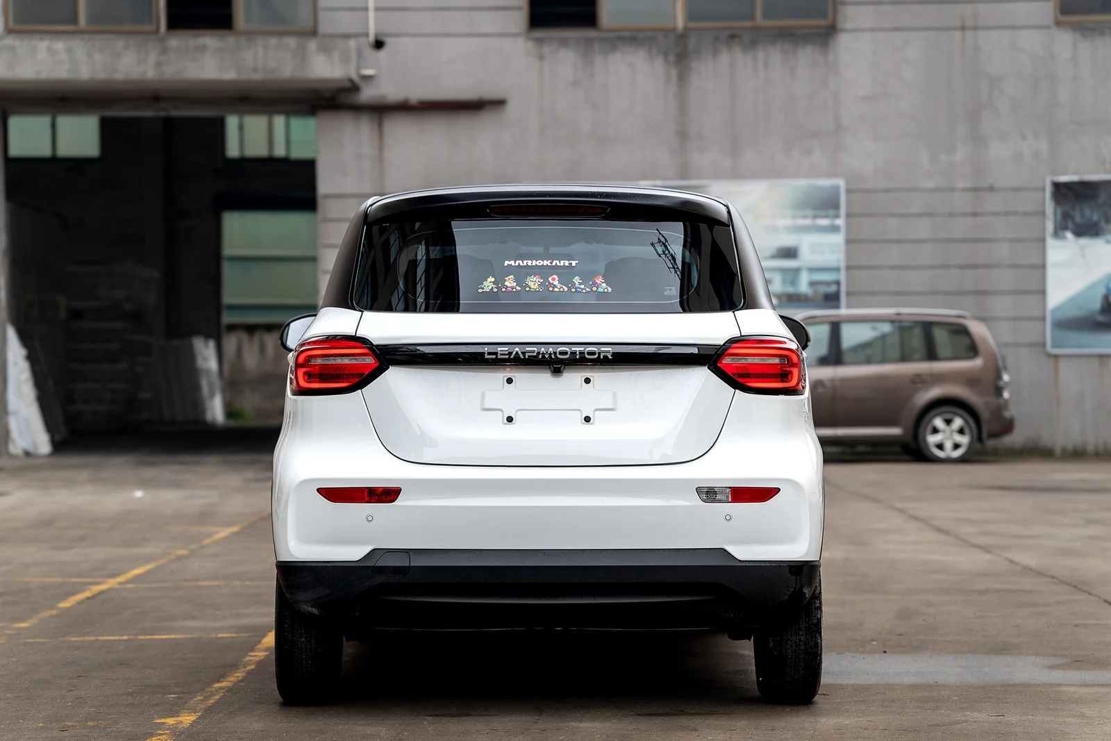零跑T03 · GOT MINI00 轮毂装车实拍，第3张