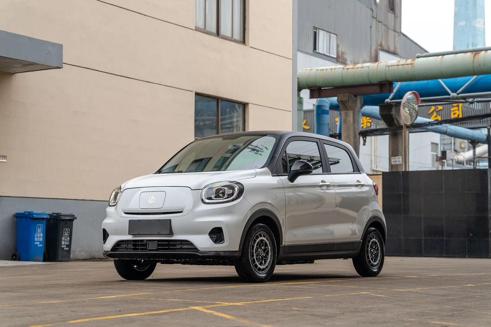 零跑T03 · GOT MINI00 轮毂装车实拍，第6张