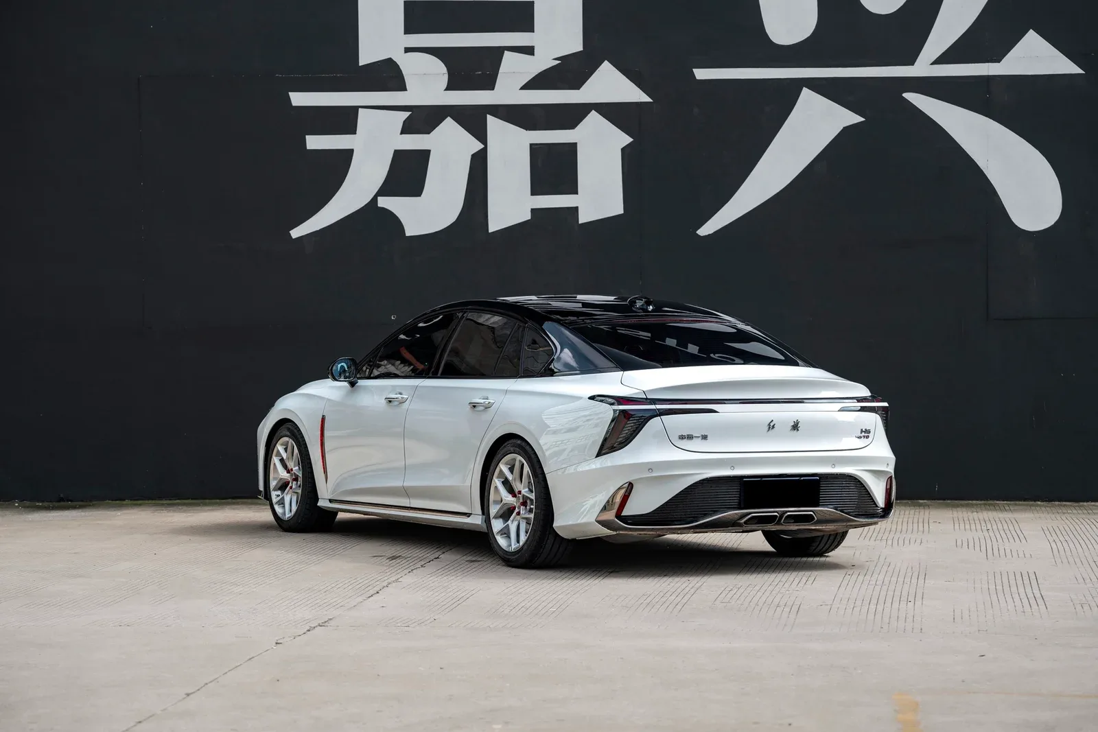 红旗H6 · FG FK07R 轮毂装车实拍，第3张