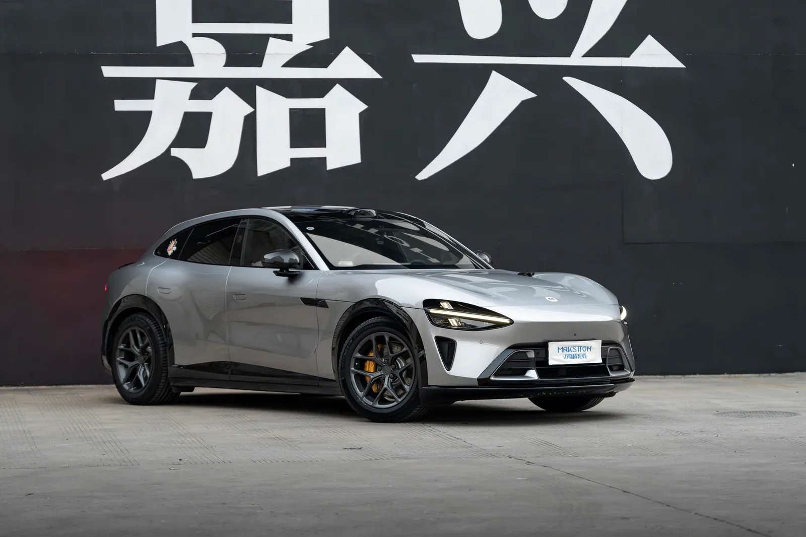 小米YU7改装MAKSTTON FG FK07R19寸轮毂实拍图（第2张）