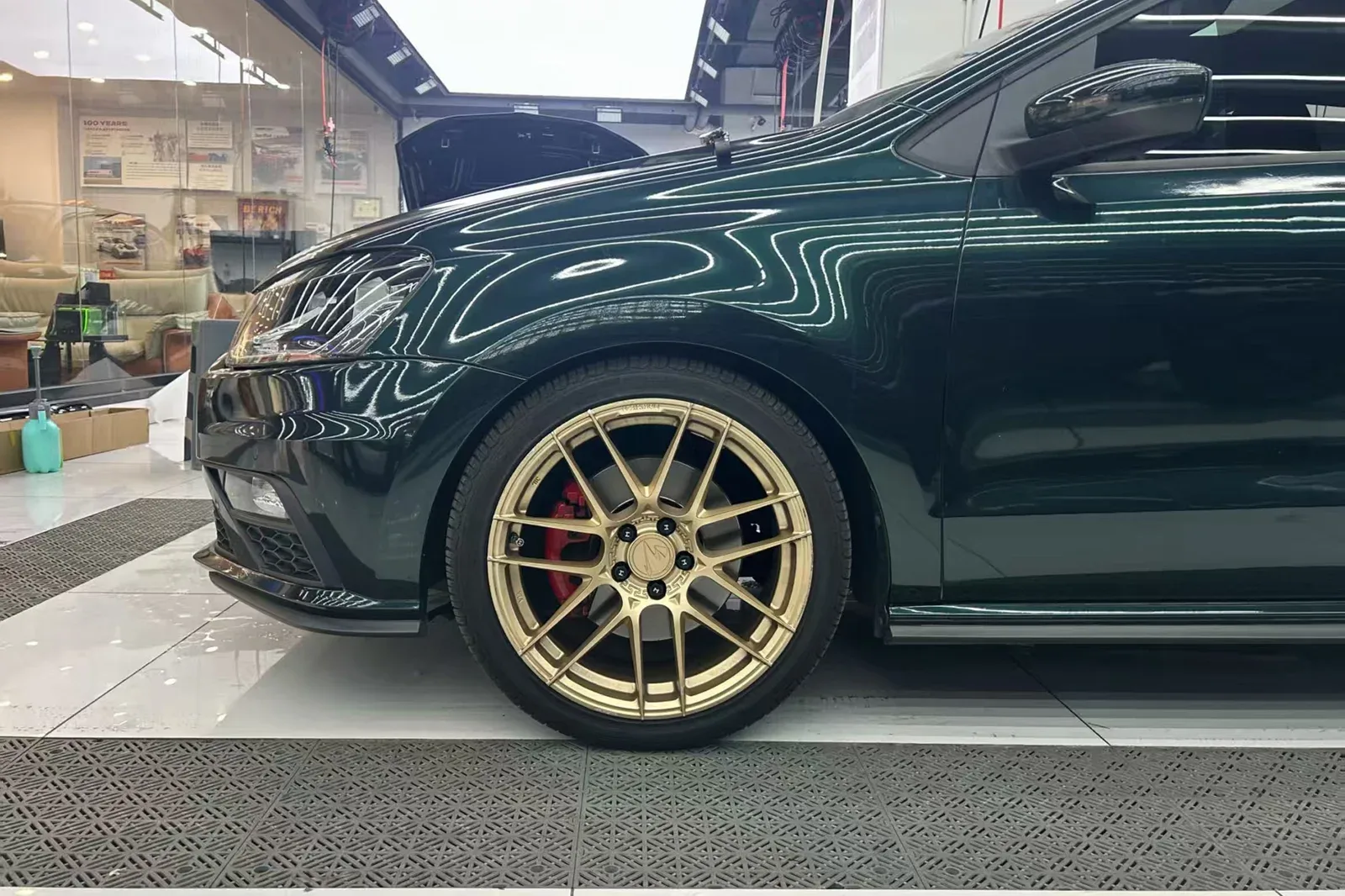 大众POLO · FG CK70 轮毂装车实拍，第4张