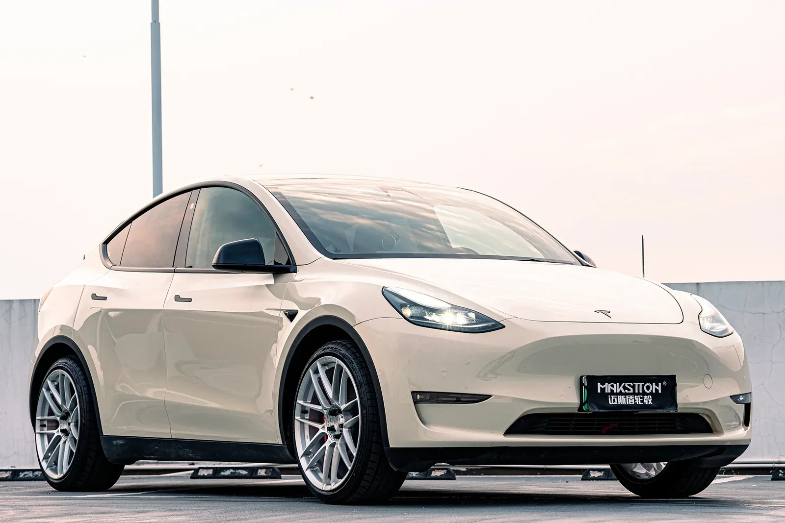 特斯拉ModelY · FG CK70 轮毂装车实拍，第3张