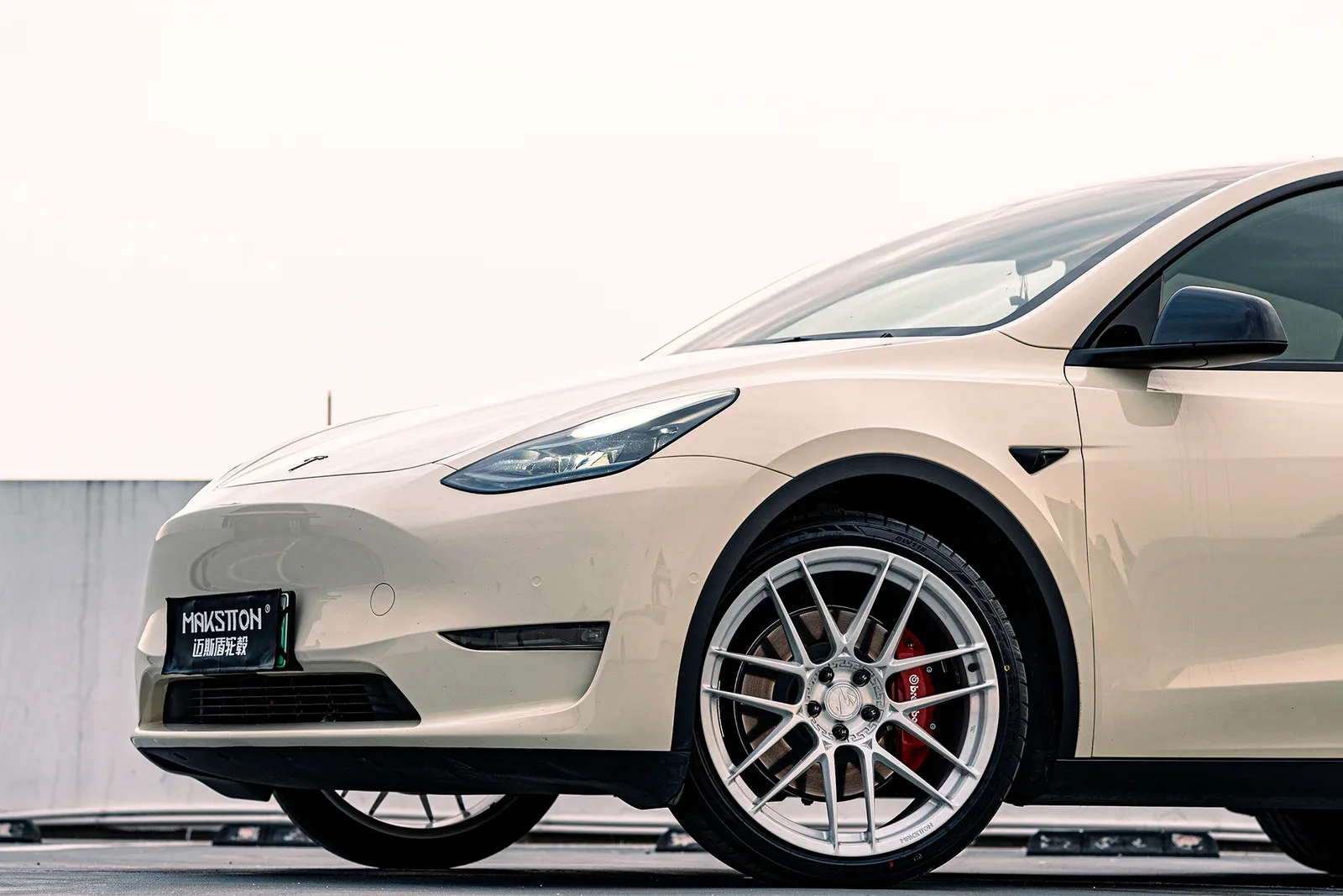 特斯拉ModelY · FG CK70 轮毂装车实拍，第5张
