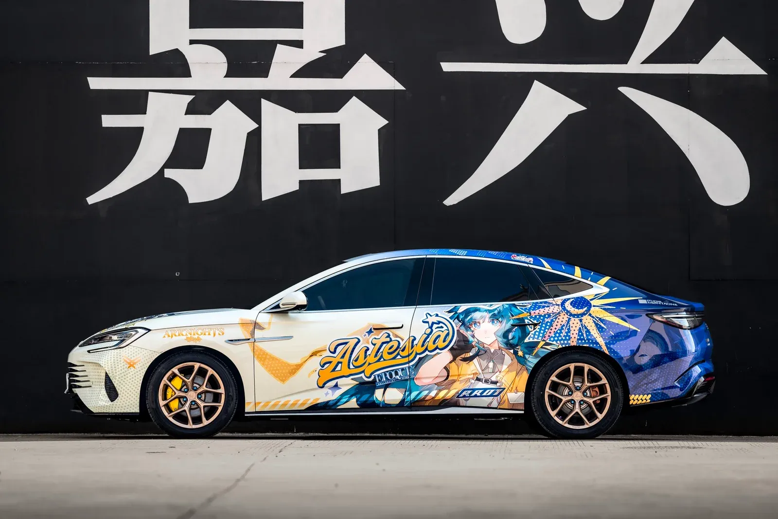 比亚迪海豹07DMI搭载MAKSTTON FG FK07R 18寸轮毂实拍图