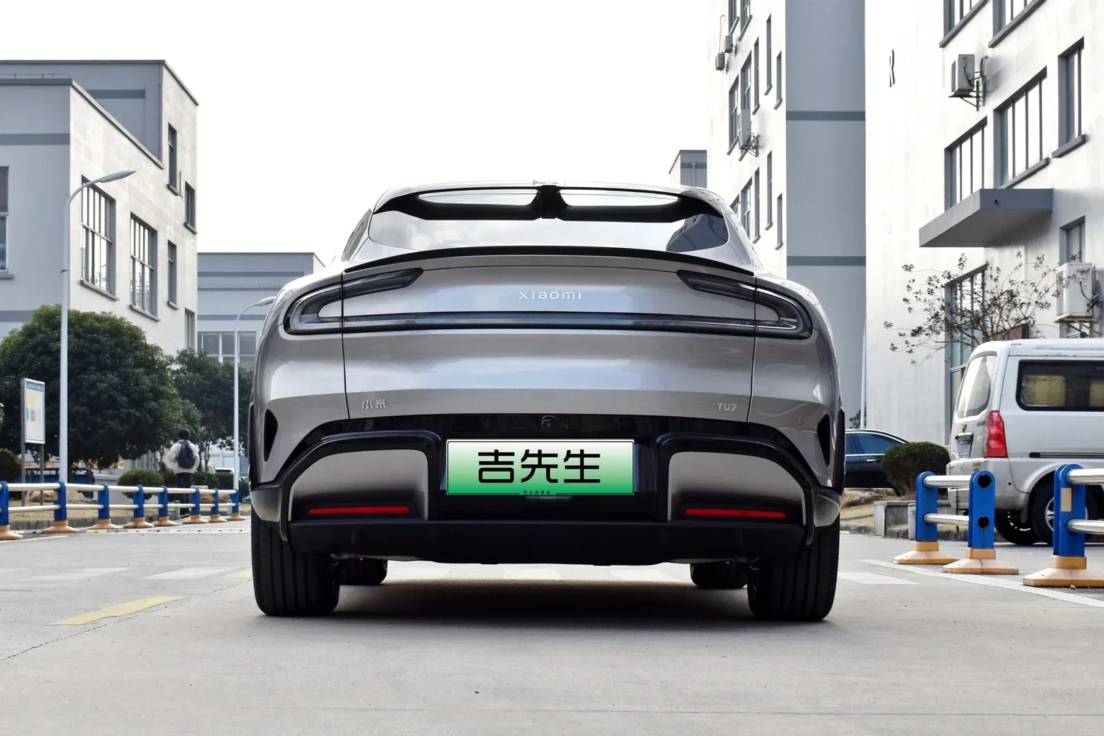 小米YU7 · FG FK07RL 轮毂装车实拍，第4张