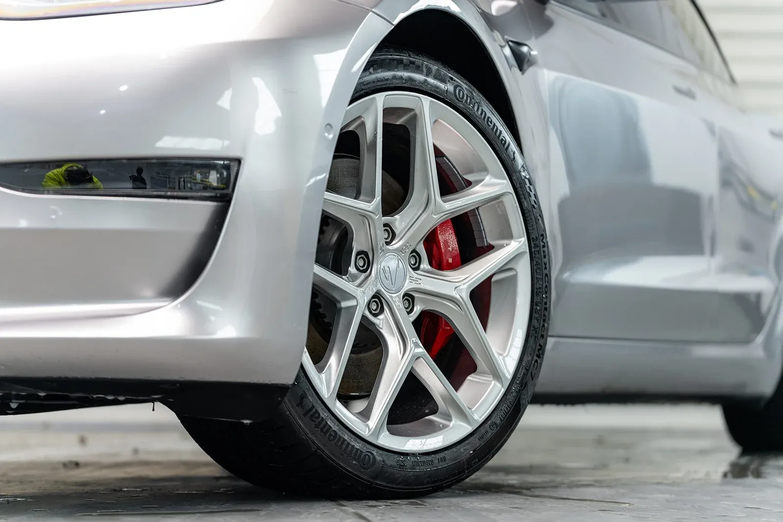 特斯拉MODEL3 · FG FK07RL 轮毂装车实拍，第3张