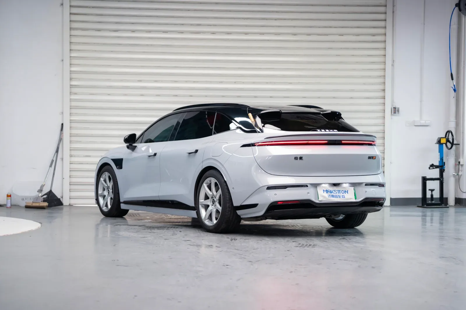 极氪007GT · FG MR7 轮毂装车实拍，第5张