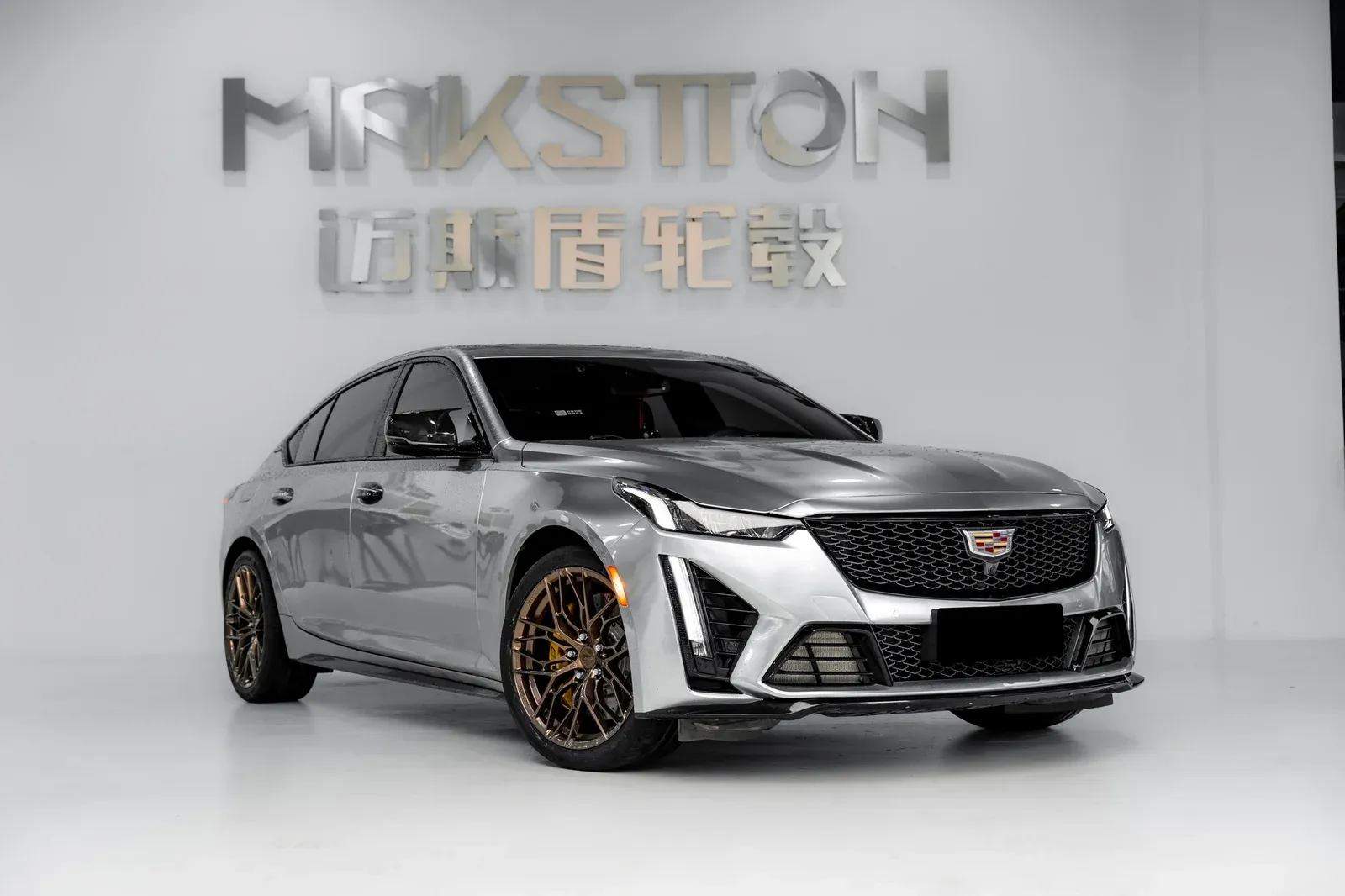 凯迪拉克CT5 · FG FK08 轮毂装车实拍，第2张