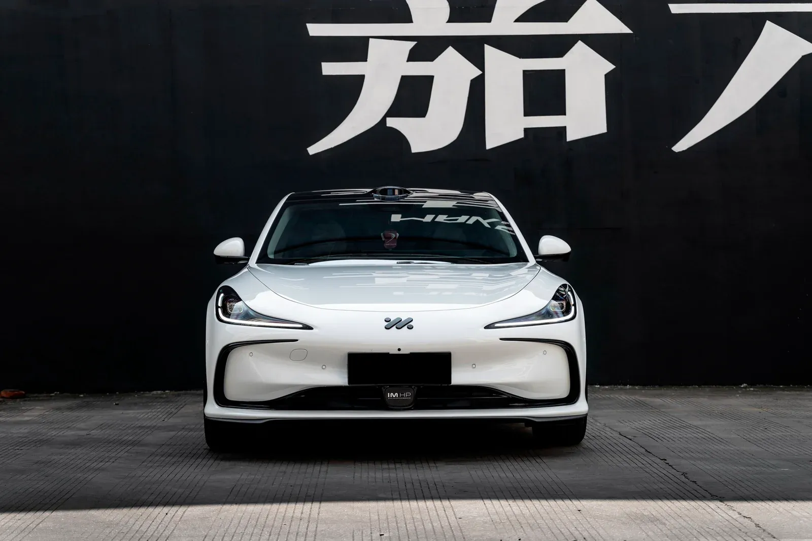 智己L6 · FG MR7 轮毂装车实拍，第4张