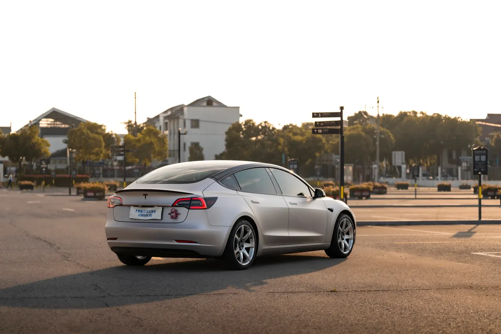 特斯拉Model3 · FG MR7 MONO 轮毂装车实拍，第3张