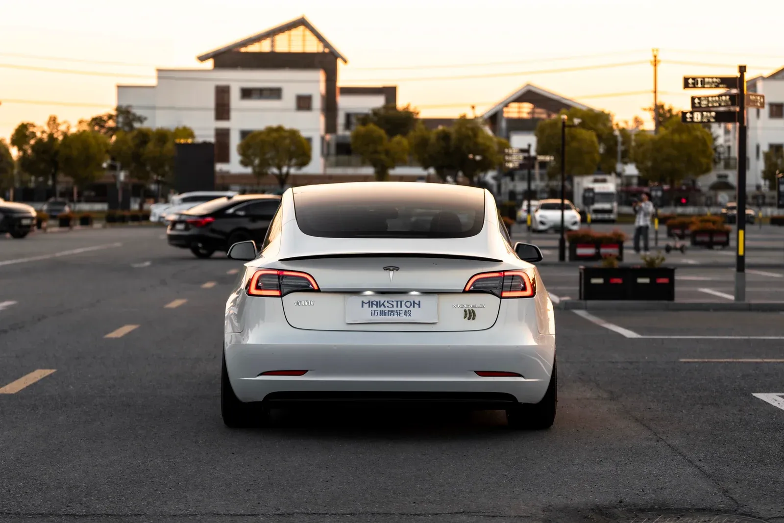 特斯拉Model3 · FG MR7 MONO 轮毂装车实拍，第5张