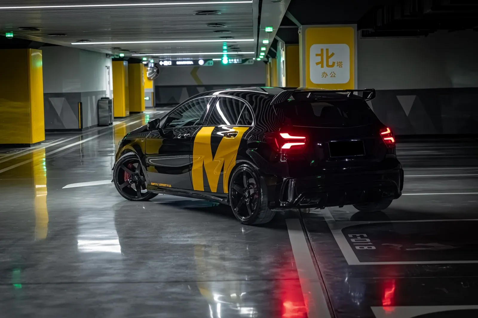 奔驰A45AMG · FG MR5 轮毂装车实拍，第4张