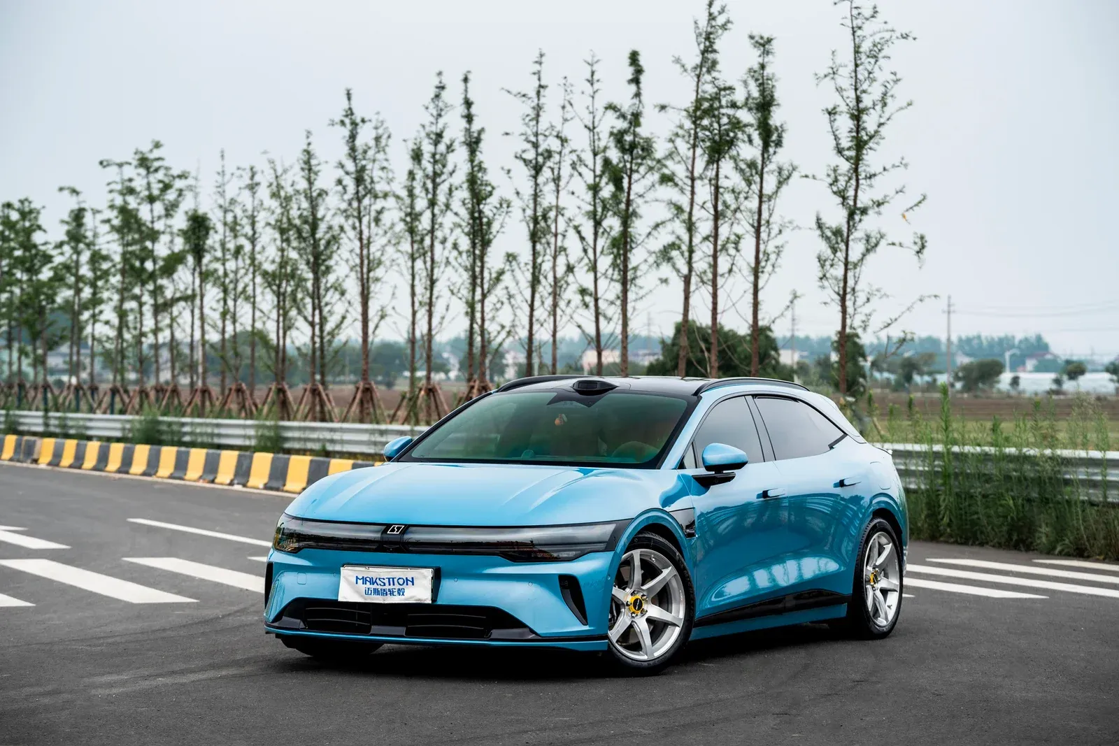 极氪007GT · FG MR6 轮毂装车实拍，第2张