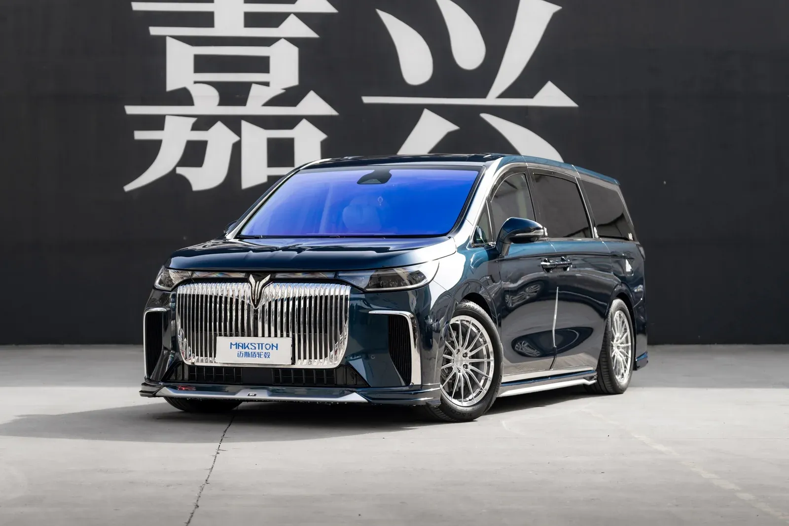 岚图梦想家 · FG ZY01 轮毂装车实拍，第2张