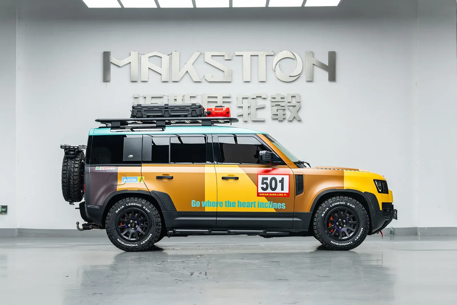 路虎卫士改装N40° FG M1118寸轮毂实拍图