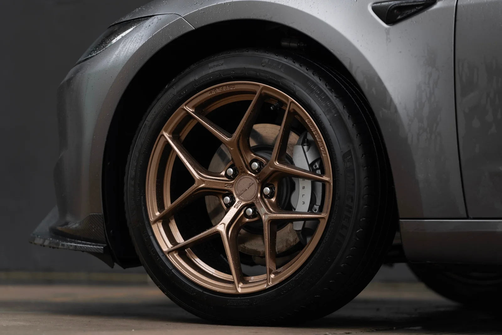 特斯拉Model3焕新版改装MAKSTTON FF FK0718寸轮毂实拍图（第6张）