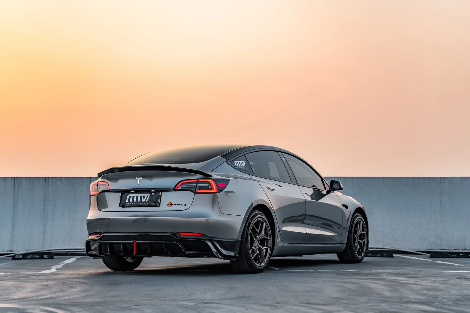 特斯拉Model3 · FF FK07 轮毂装车实拍，第4张