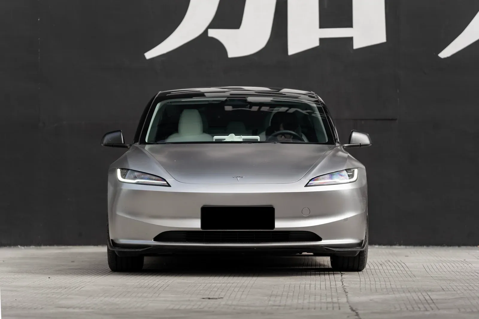 特斯拉Model3焕新版改装MAKSTTON FF 01118寸轮毂实拍图（第4张）