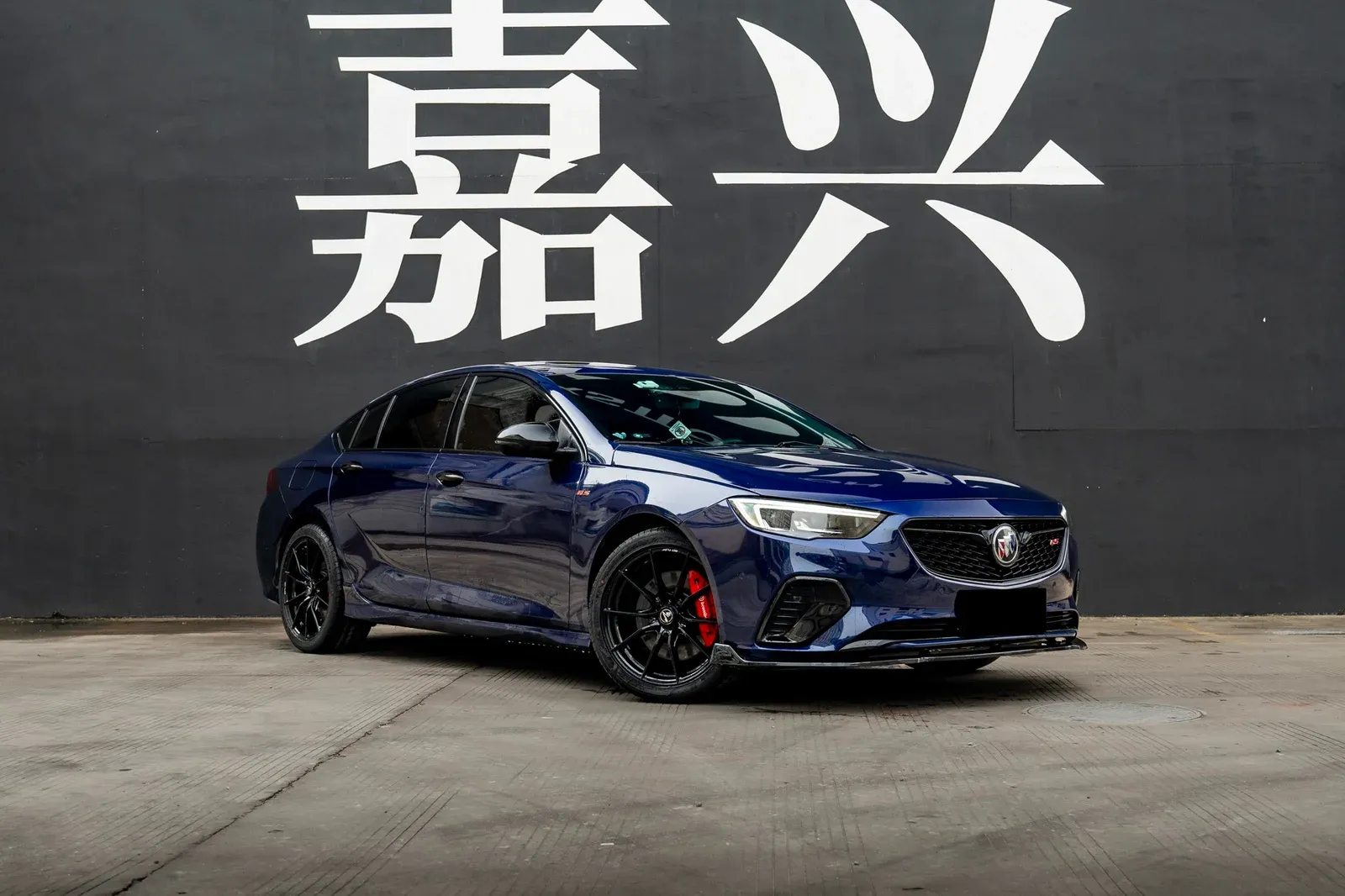 别克君威GS · FF 011 轮毂装车实拍，第2张