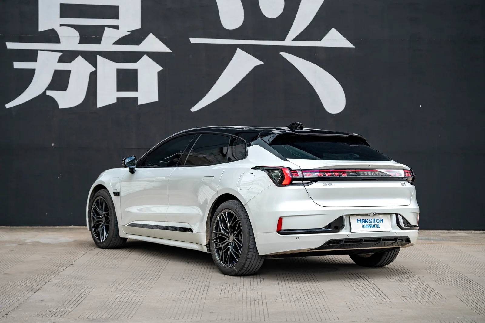 极氪001 · FF FK08 轮毂装车实拍，第3张