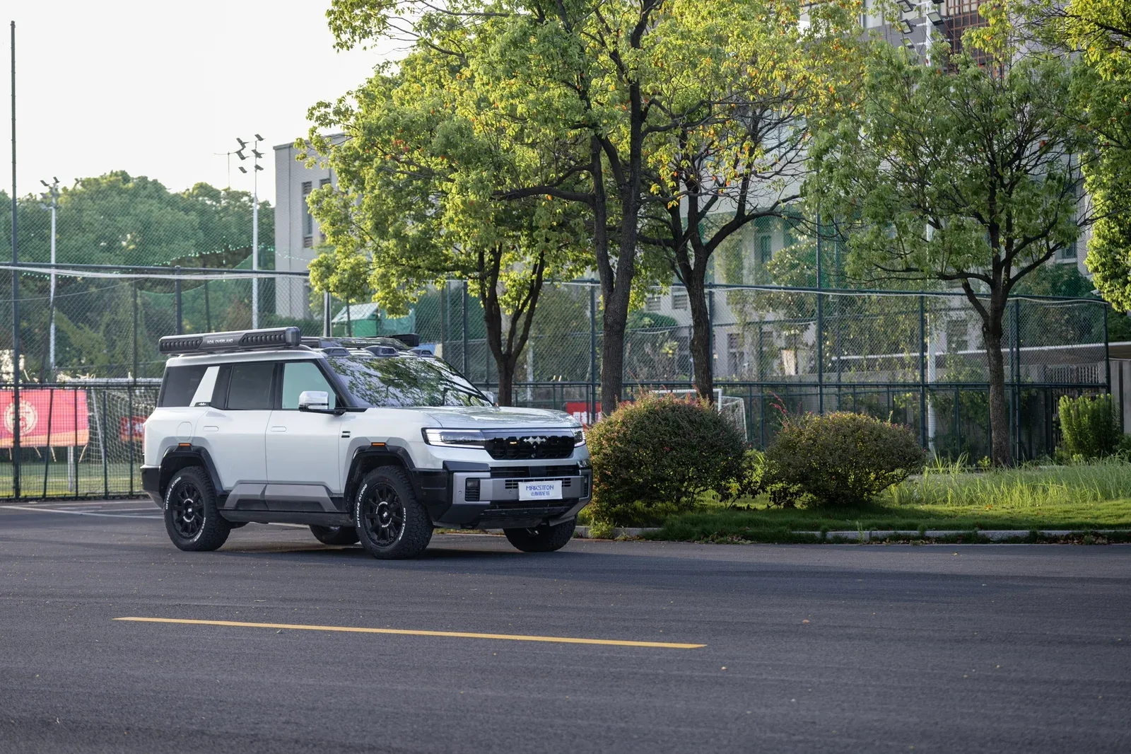 方程豹 豹8改装N40° FG M1120寸轮毂实拍图（第3张）