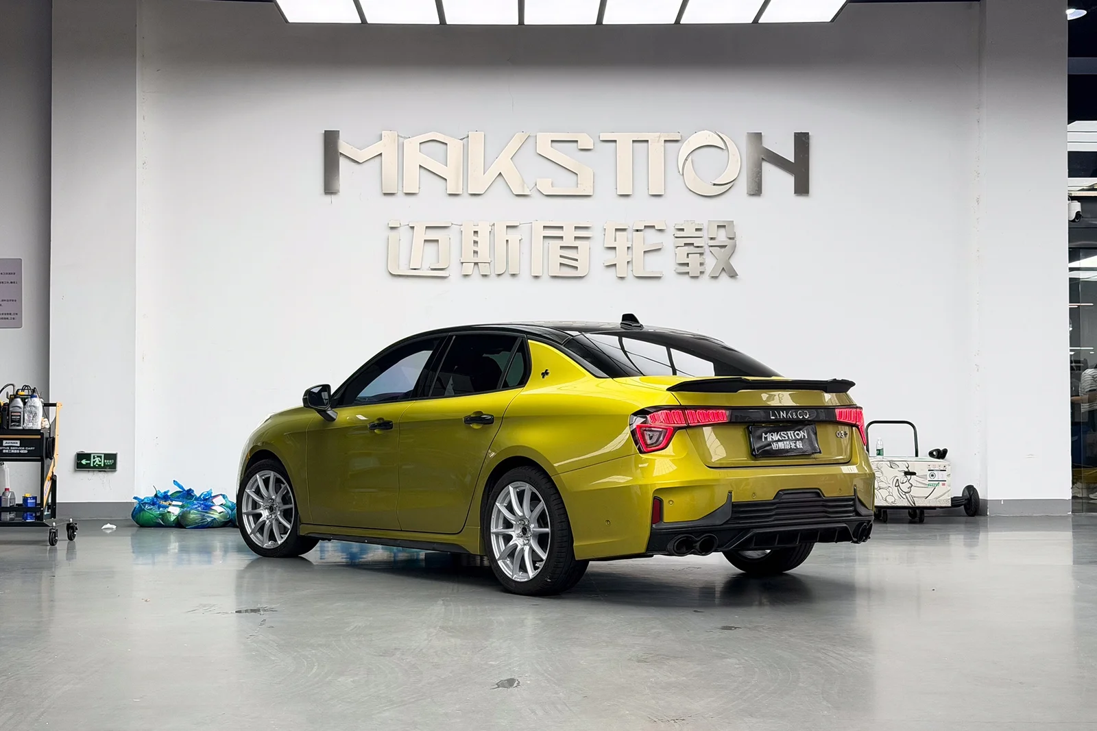 领克03改装MAKSTTON FF FK7518寸轮毂实拍图（第4张）