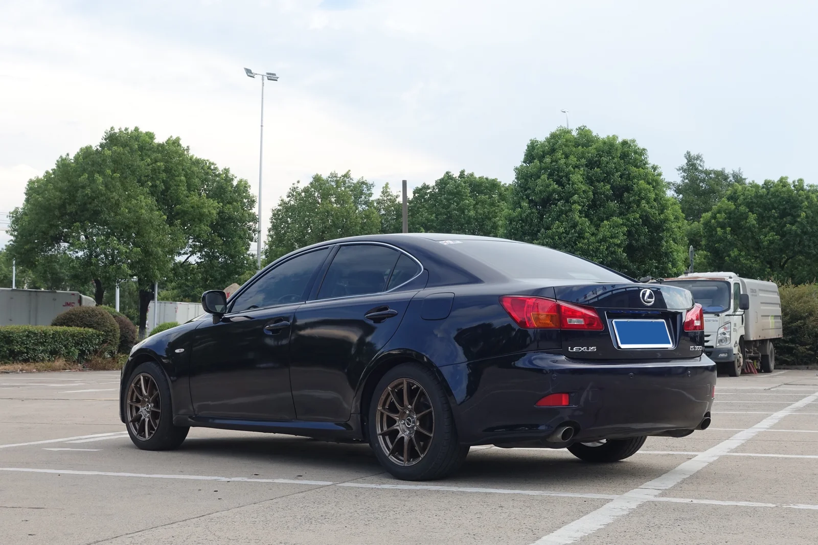 雷克萨斯IS300 · FF FK75 轮毂装车实拍，第3张