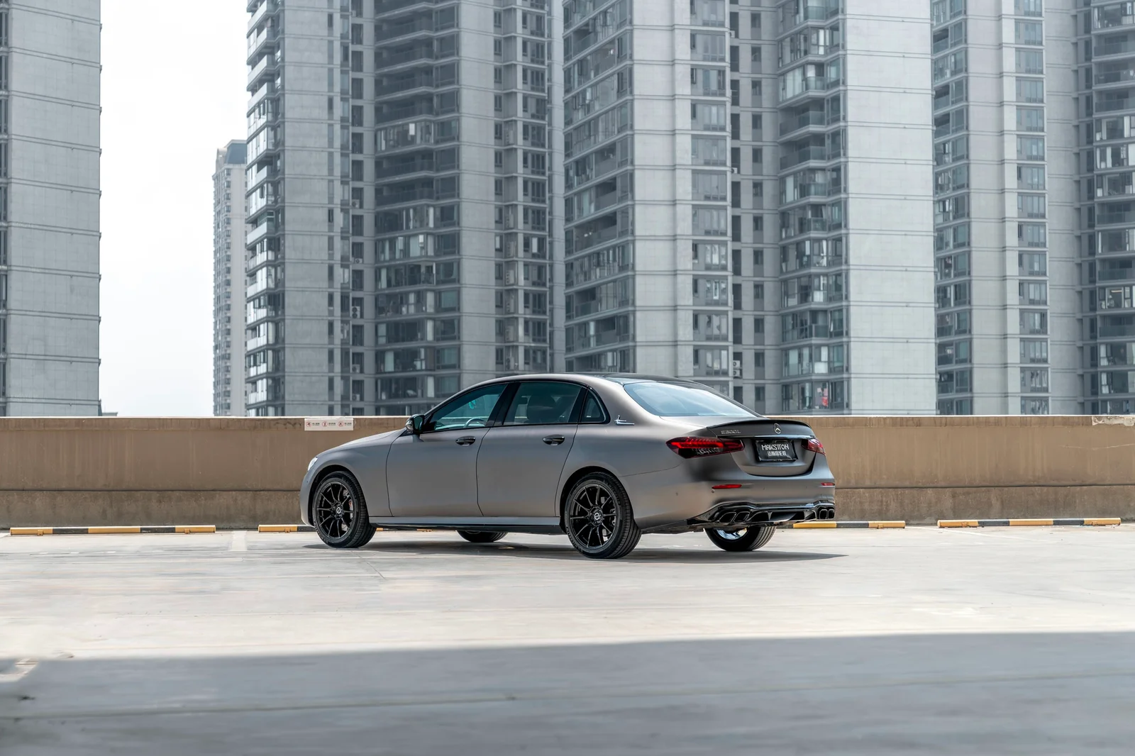 奔驰E300L · FF FK75 轮毂装车实拍，第3张