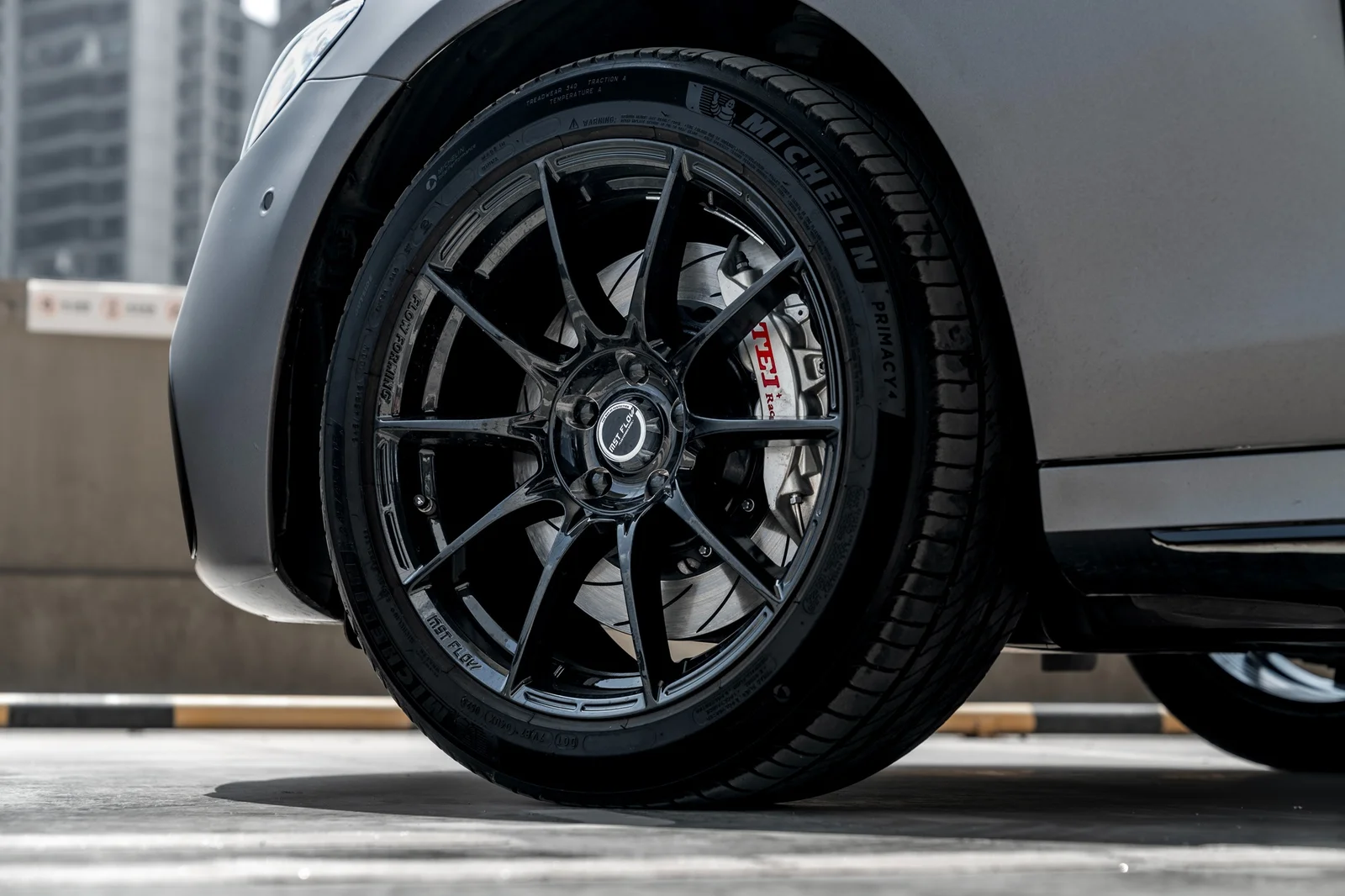 奔驰E300L · FF FK75 轮毂装车实拍，第6张