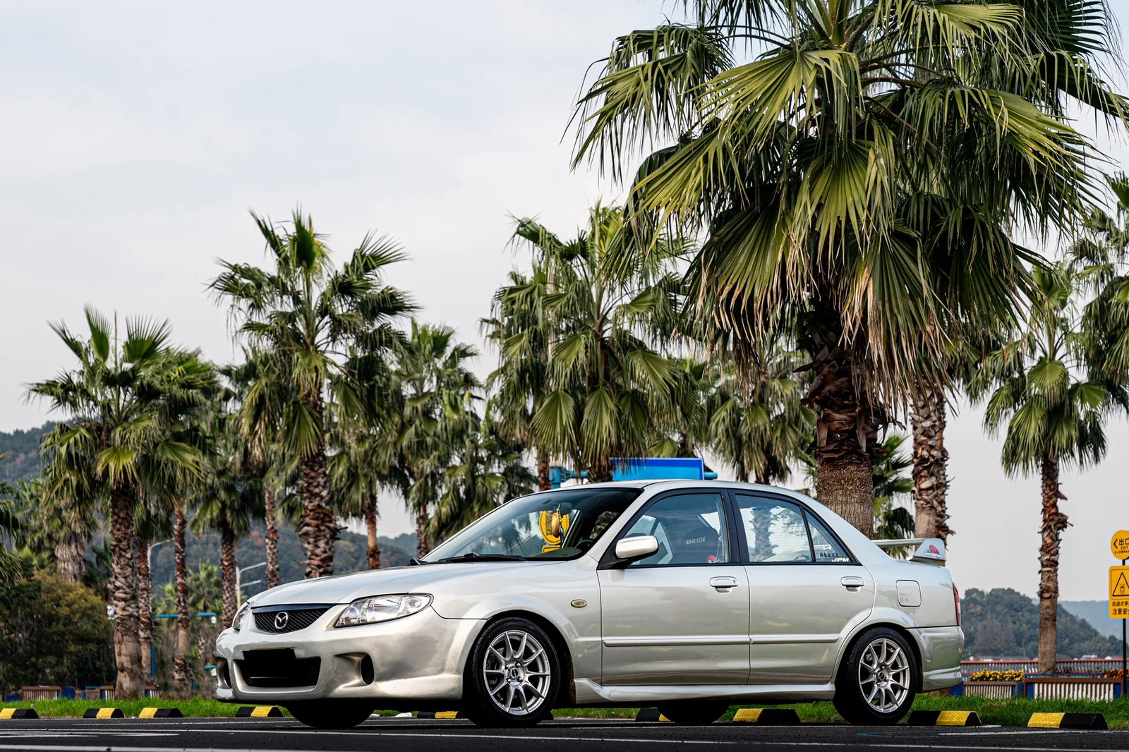 马自达323 · FF FK75S 轮毂装车实拍，第5张