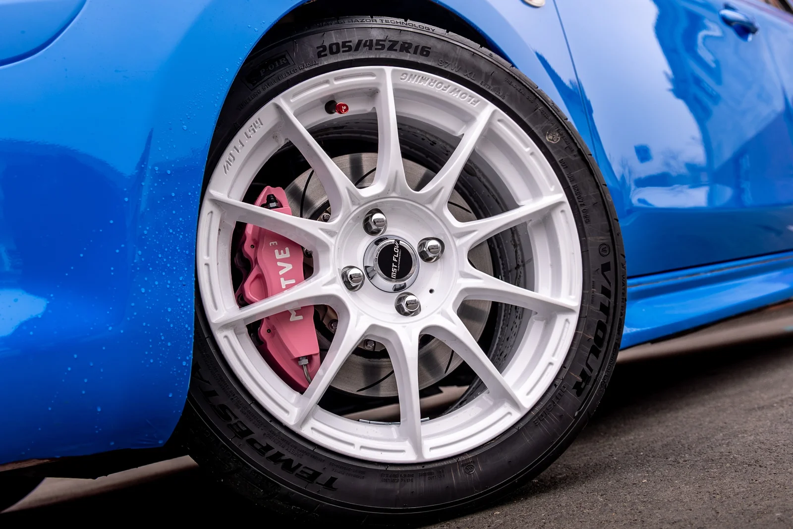 日产玛驰 · FF FK75S 轮毂装车实拍，第3张