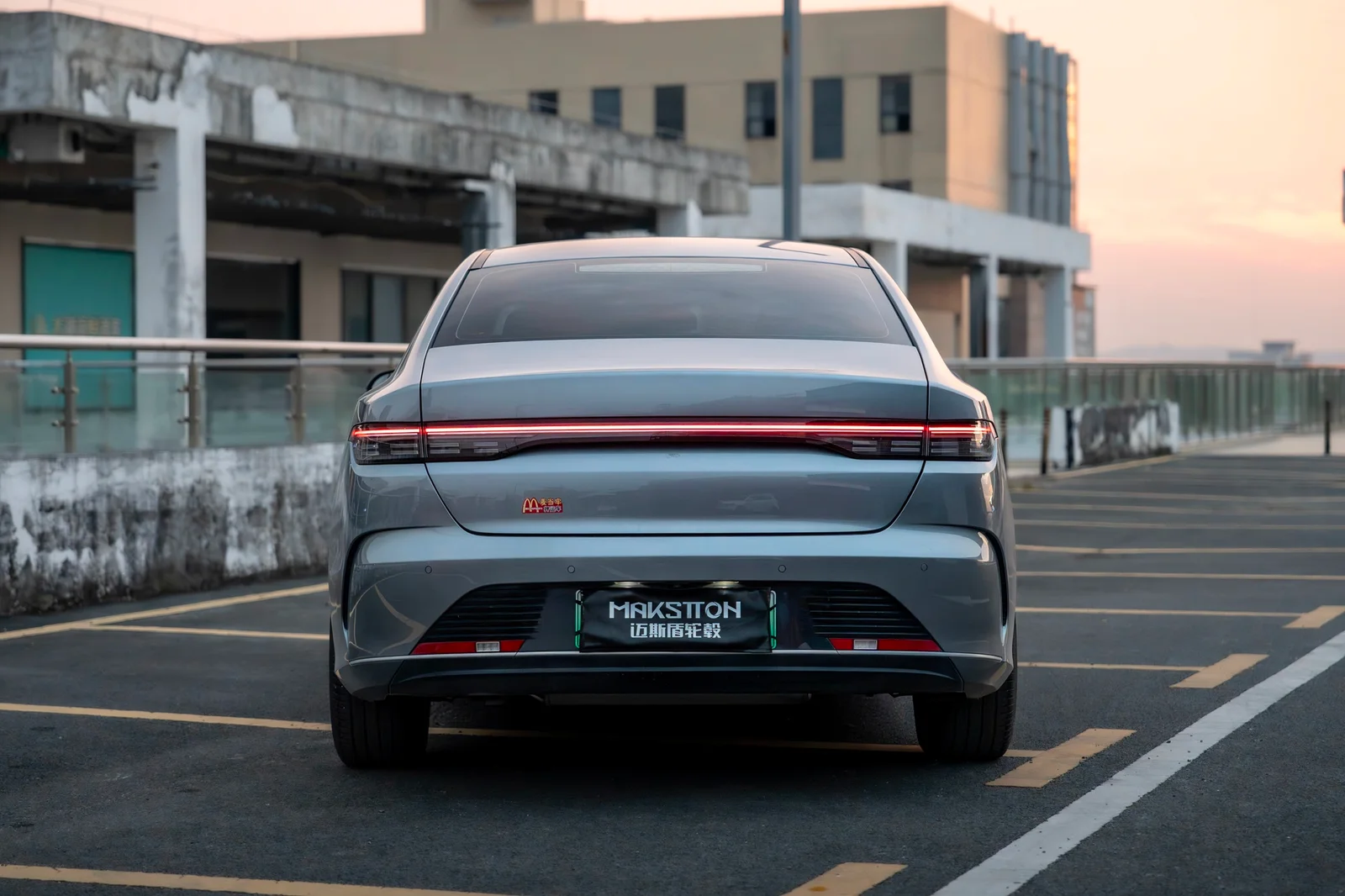 比亚迪驱逐舰05 · FF FK75S 轮毂装车实拍，第4张