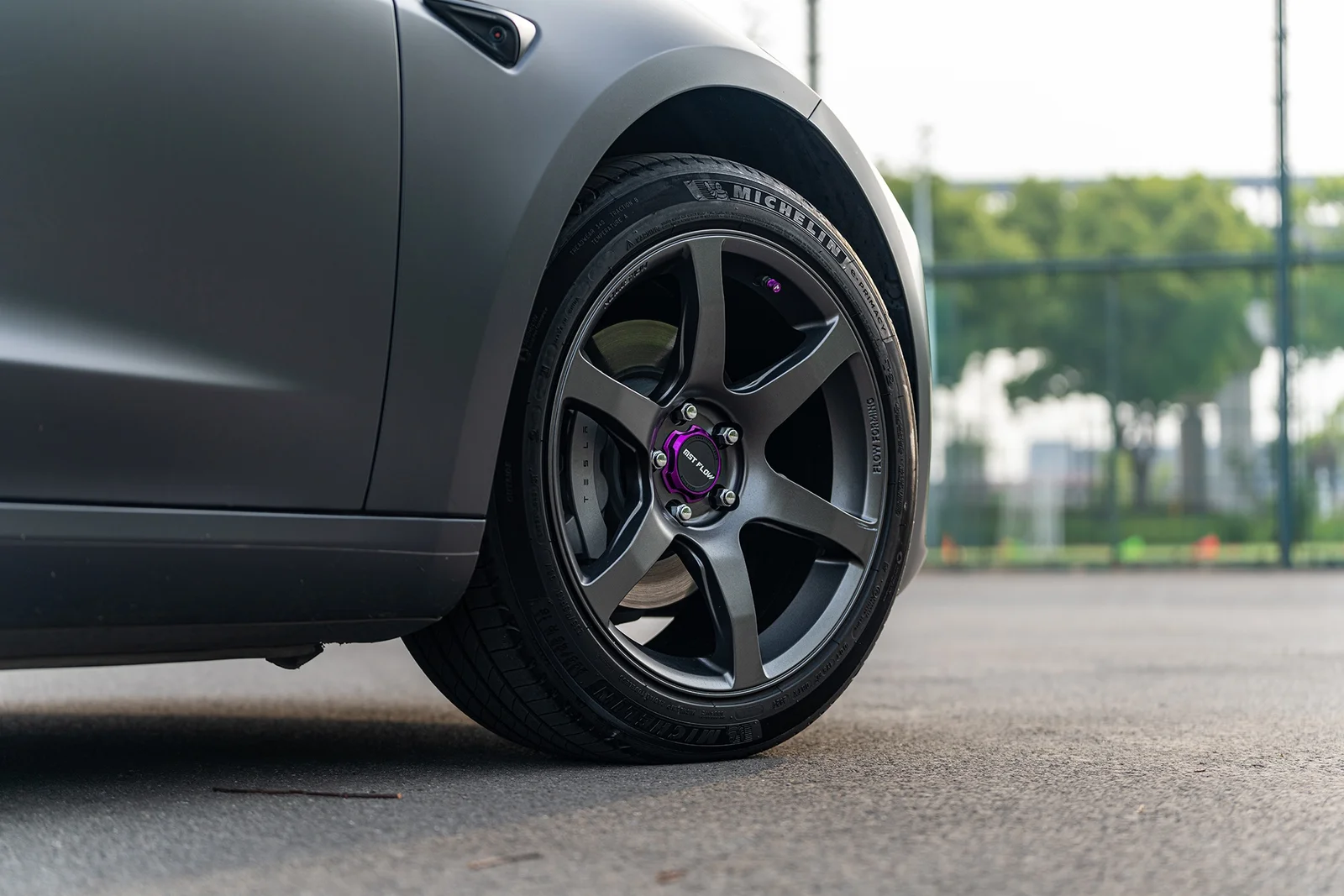 特斯拉Model3焕新版改装MAKSTTON FF MR618寸轮毂实拍图（第2张）