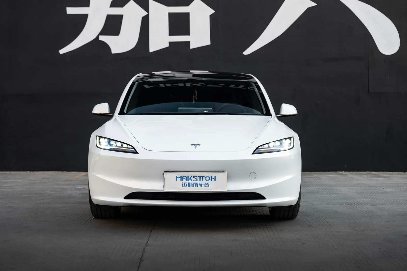 特斯拉Model3焕新版改装MAKSTTON FF MR718寸轮毂实拍图（第4张）