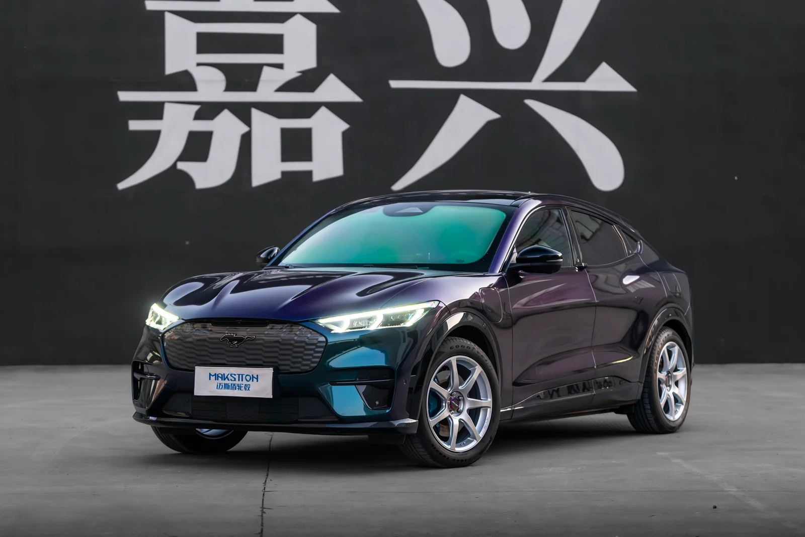 福特电马 · FF MR7 轮毂装车实拍，第2张